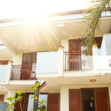 Villa I Minnulareddi Giardini-Naxos Exterior foto